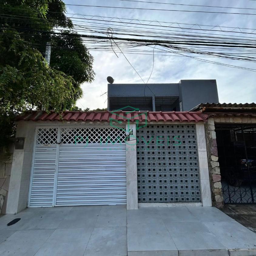 Casa à venda com 3 quartos, 90m² - Foto 1