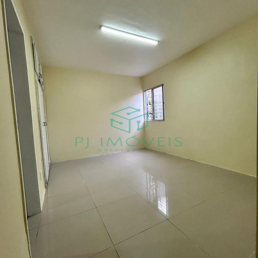 Casa à venda com 3 quartos, 90m² - Foto 6