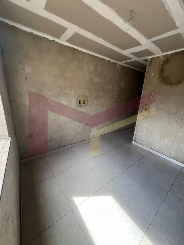 Casa à venda com 2 quartos, 66m² - Foto 4
