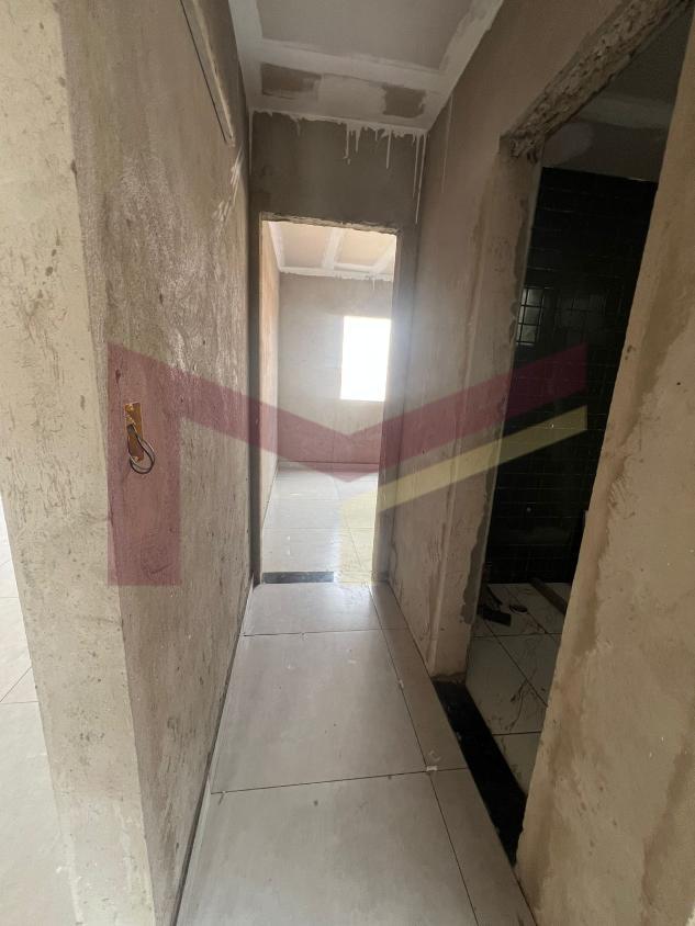 Casa à venda com 2 quartos, 66m² - Foto 9