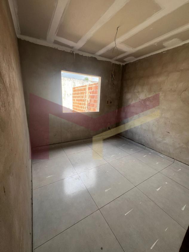 Casa à venda com 2 quartos, 66m² - Foto 10