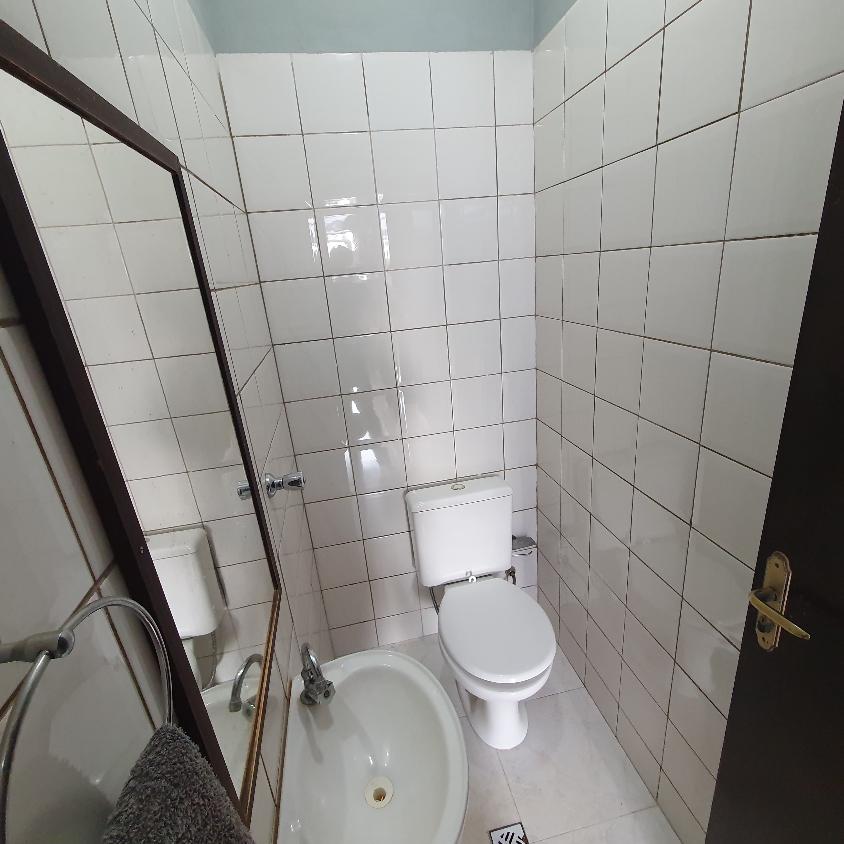 Casa à venda com 3 quartos, 179m² - Foto 3