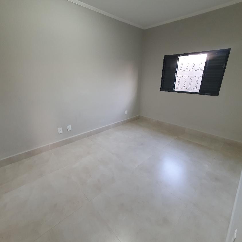 Casa à venda com 3 quartos, 179m² - Foto 8