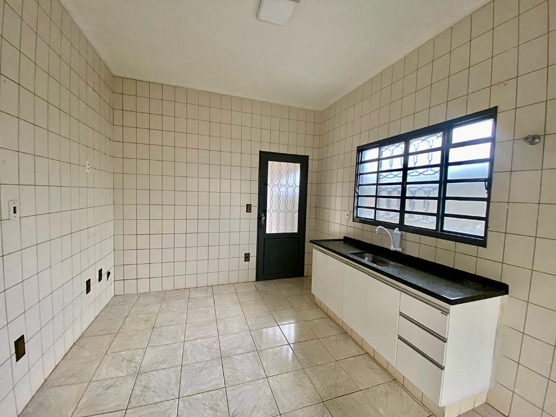 Casa à venda com 3 quartos, 179m² - Foto 40