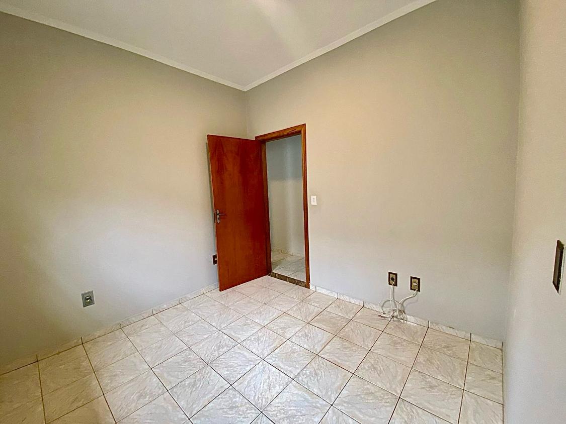 Casa à venda com 3 quartos, 179m² - Foto 42