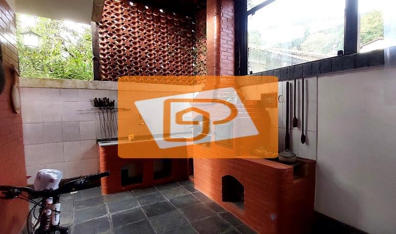 Casa de Condomínio à venda com 3 quartos, 324m² - Foto 18