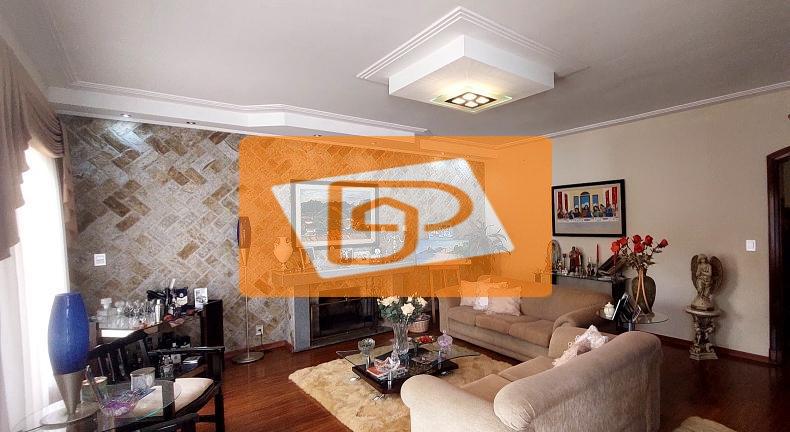 Casa de Condomínio à venda com 3 quartos, 324m² - Foto 2