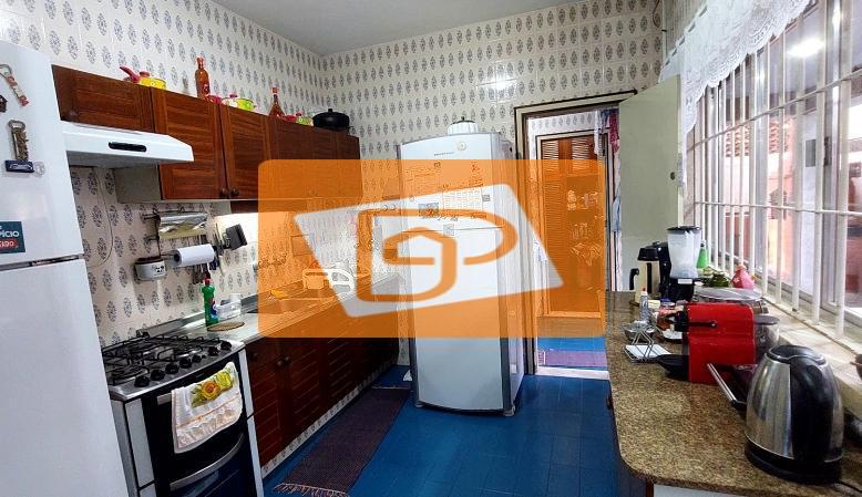 Casa de Condomínio à venda com 3 quartos, 324m² - Foto 11