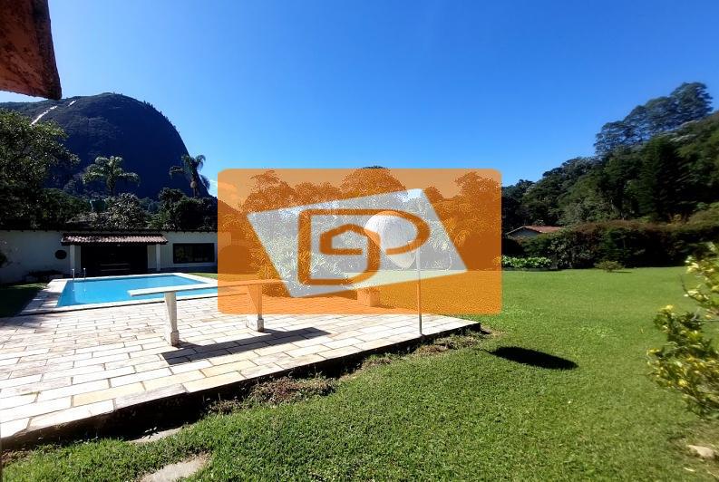 Casa à venda com 5 quartos, 300m² - Foto 6