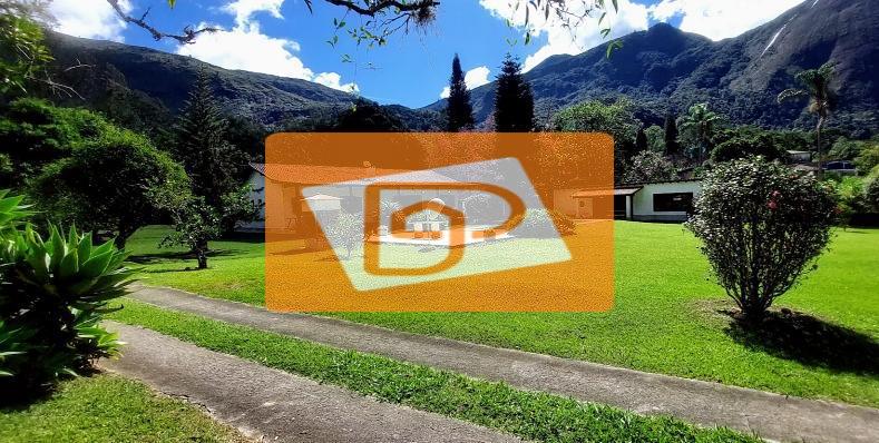 Casa à venda com 5 quartos, 300m² - Foto 27
