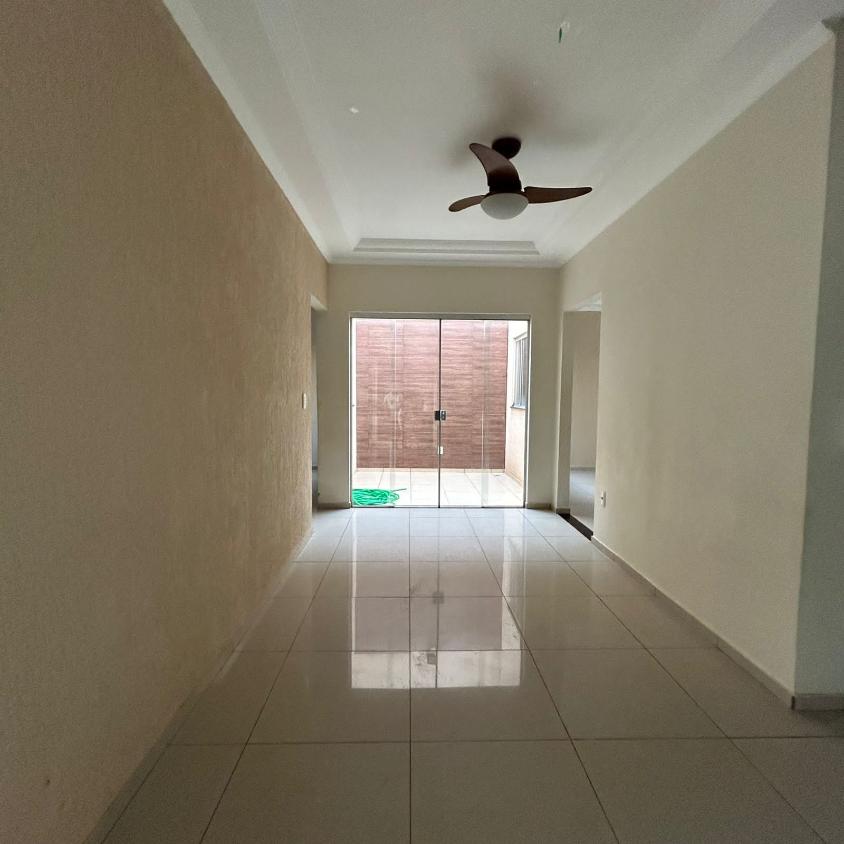 Casa à venda com 3 quartos, 198m² - Foto 10