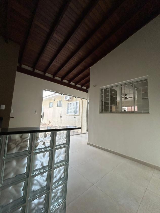 Casa à venda com 3 quartos, 198m² - Foto 5