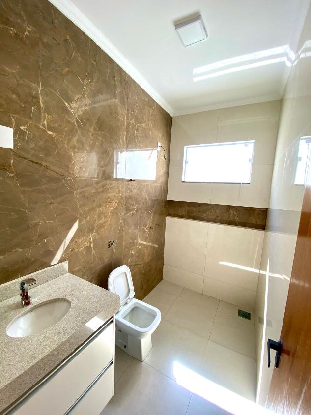 Casa à venda com 2 quartos, 250m² - Foto 7