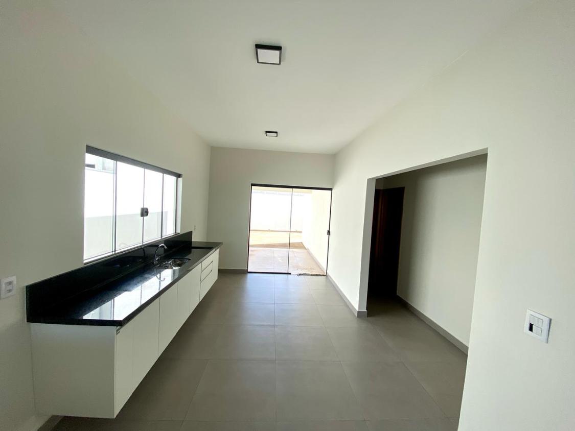 Casa à venda com 3 quartos, 275m² - Foto 6