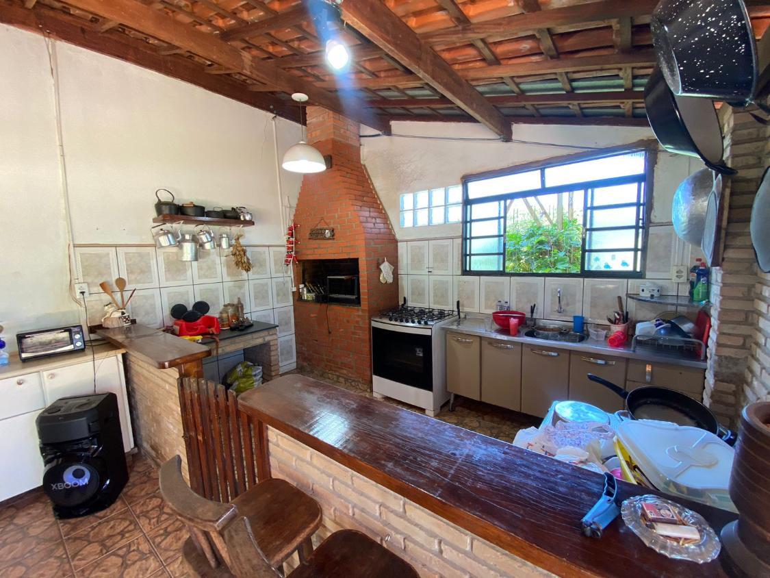 Chácara à venda com 2 quartos, 5850m² - Foto 3