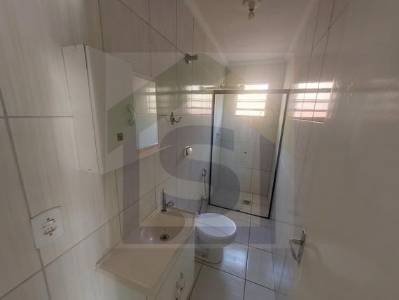 Casa à venda com 3 quartos, 282m² - Foto 3