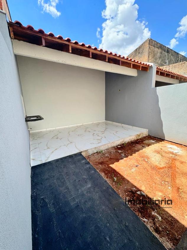 Casa à venda com 2 quartos, 125m² - Foto 9
