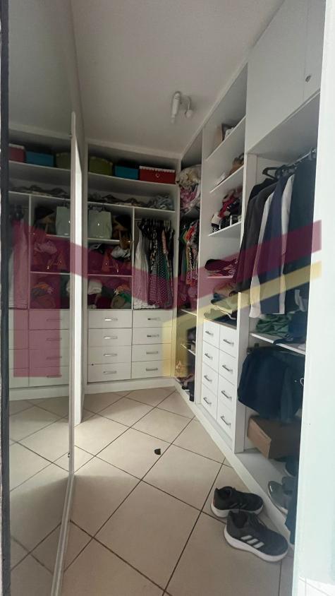 Casa de Condomínio à venda com 4 quartos, 134m² - Foto 13