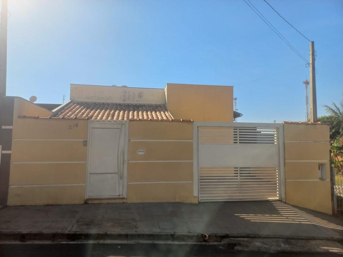 Casa, 3 quartos - Foto 1