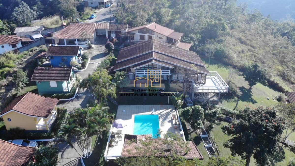 Casa de Condomínio à venda com 1 quarto, 25m² - Foto 2