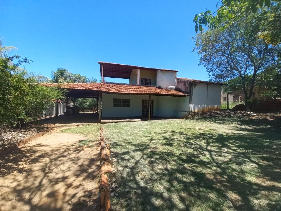 Chácara à venda com 3 quartos, 1000m² - Foto 1
