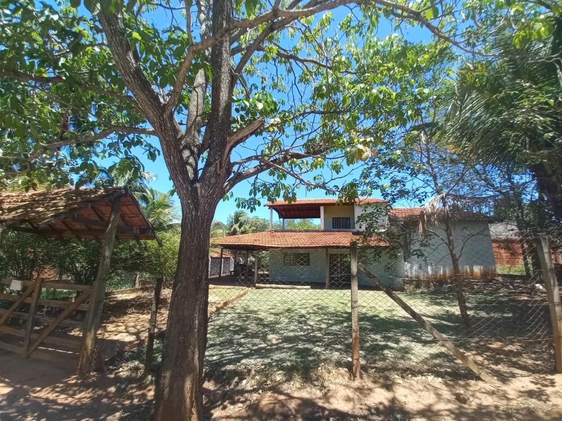 Chácara à venda com 3 quartos, 1000m² - Foto 2