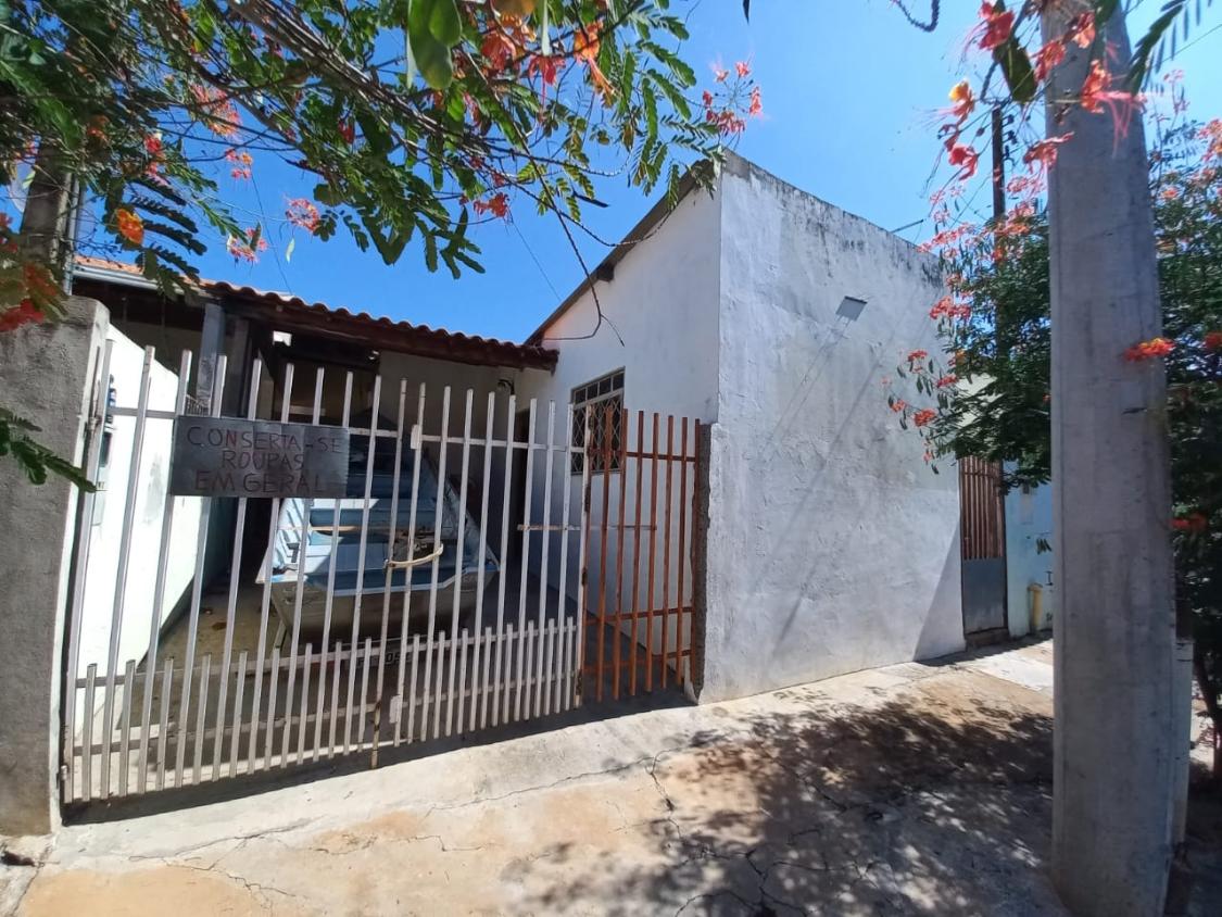 Casa à venda com 3 quartos, 660m² - Foto 3