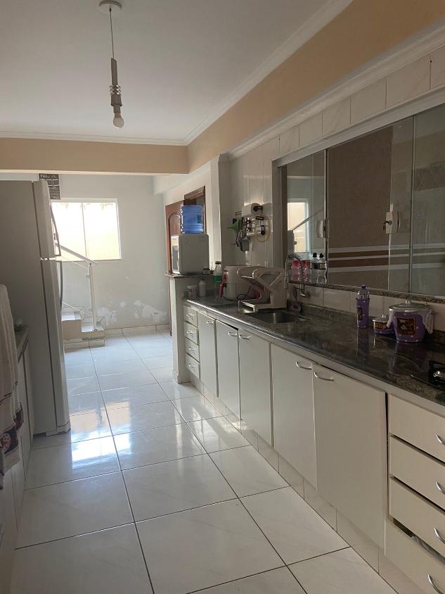 Sobrado à venda com 4 quartos, 300m² - Foto 13