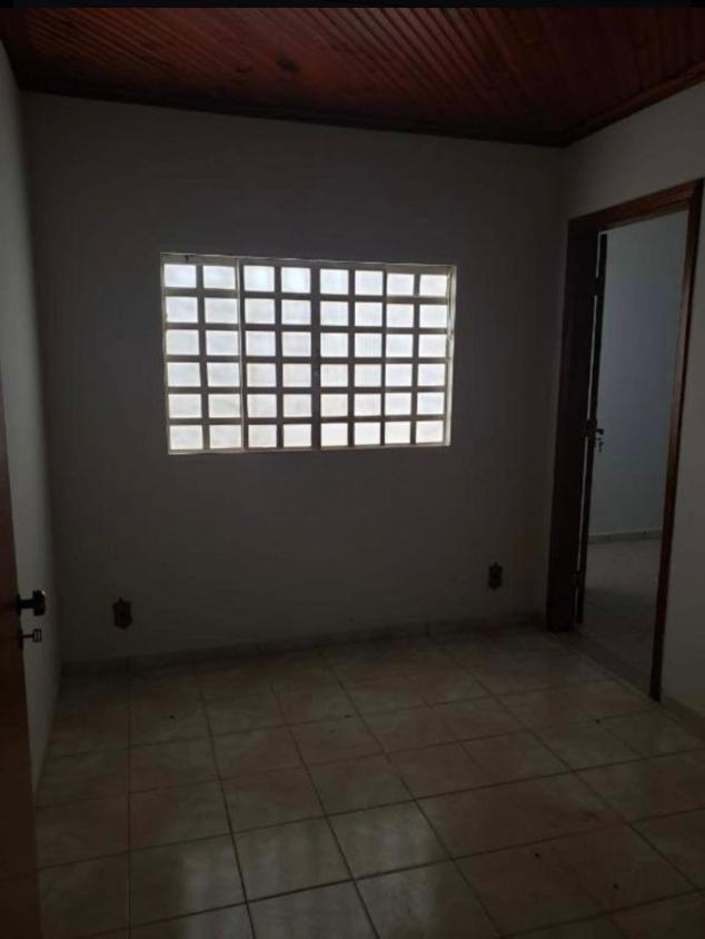Casa à venda com 4 quartos, 160m² - Foto 9