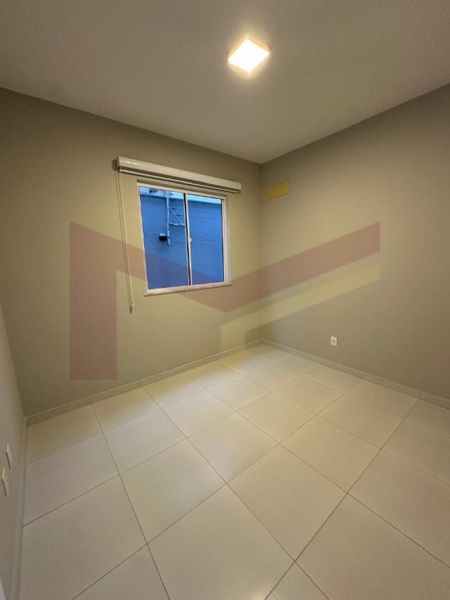 Casa à venda com 3 quartos, 134m² - Foto 18
