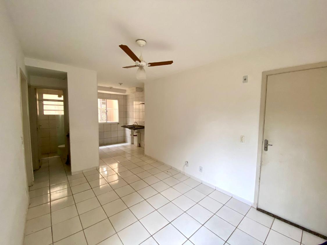 Apartamento à venda com 2 quartos, 47m² - Foto 2