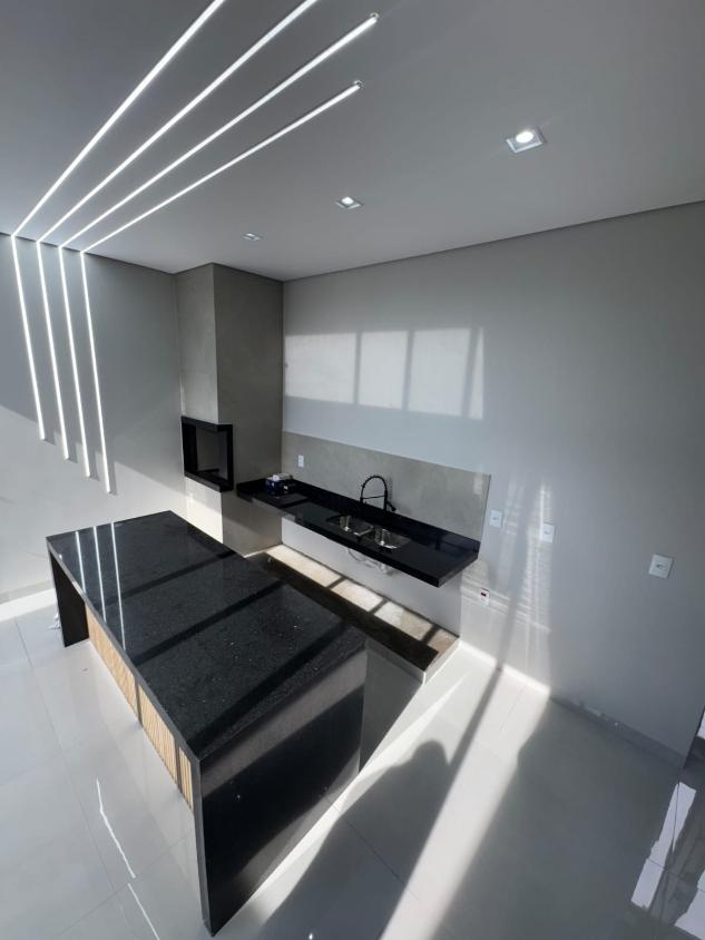 Casa à venda com 3 quartos, 130m² - Foto 4