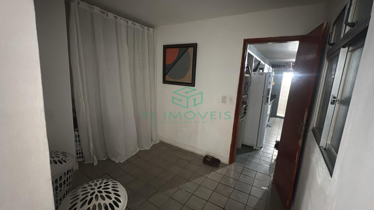 Casa para alugar com 3 quartos, 240m² - Foto 17