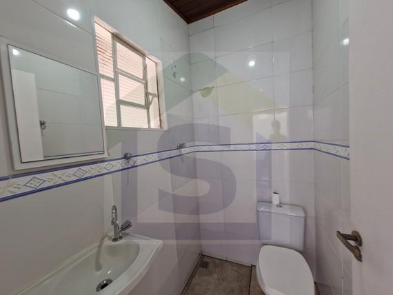 Casa para alugar com 3 quartos, 150m² - Foto 24