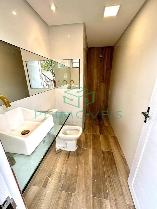 Casa à venda com 6 quartos, 450m² - Foto 17