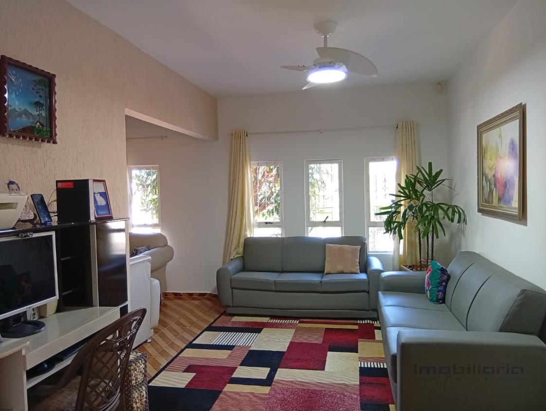 Casa, 3 quartos, 151 m² - Foto 1