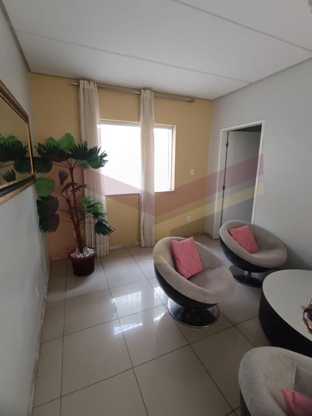 Casa à venda com 4 quartos, 140m² - Foto 27