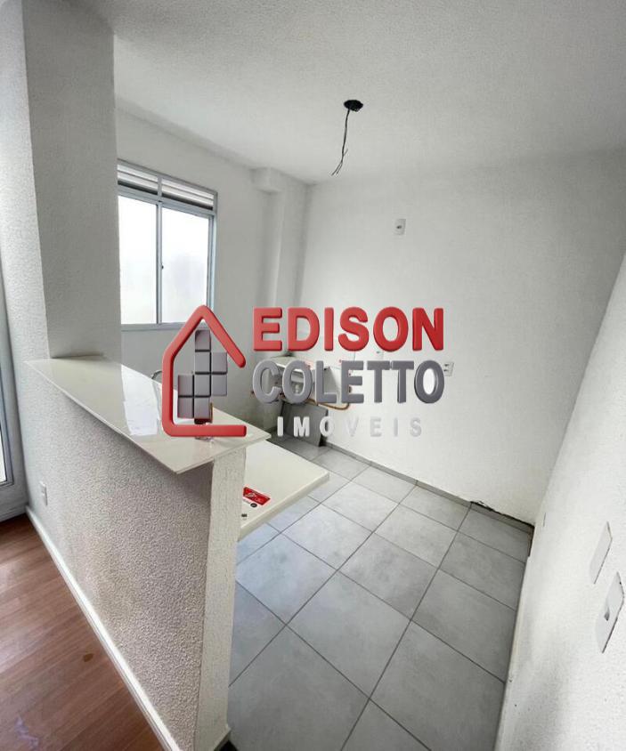 Apartamento à venda com 2 quartos, 45m² - Foto 4