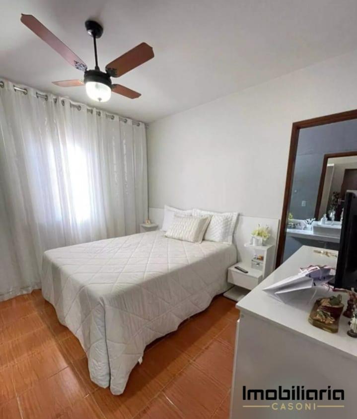 Casa à venda com 4 quartos, 160m² - Foto 10