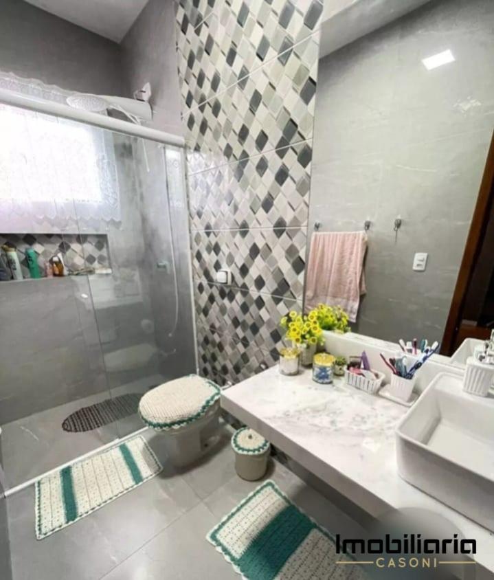 Casa à venda com 4 quartos, 160m² - Foto 11