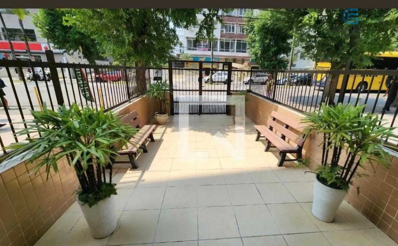 Apartamento, 2 quartos, 70 m² - Foto 2