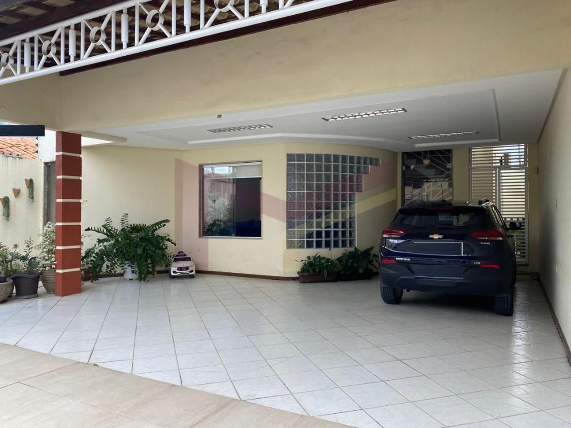 Casa à venda com 4 quartos, 370m² - Foto 30