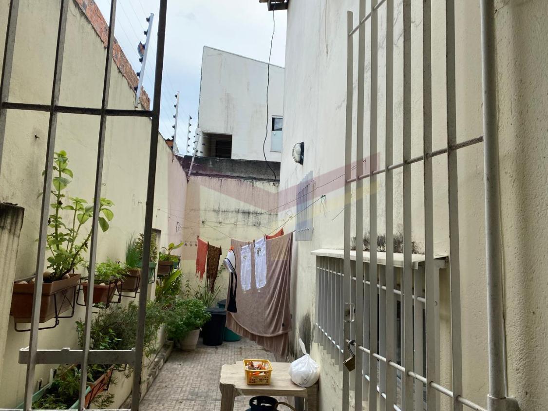 Casa à venda com 4 quartos, 370m² - Foto 20