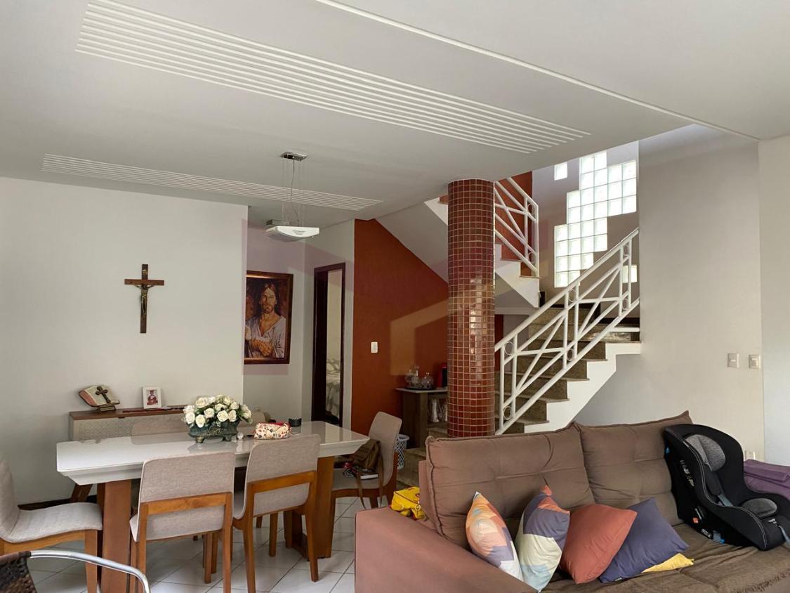 Casa à venda com 4 quartos, 370m² - Foto 3