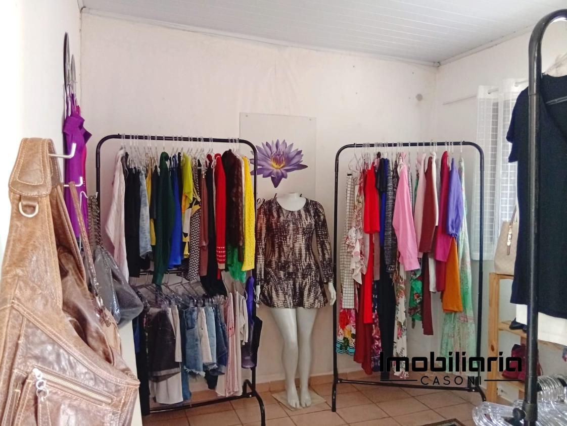 Casa à venda com 2 quartos, 77m² - Foto 9