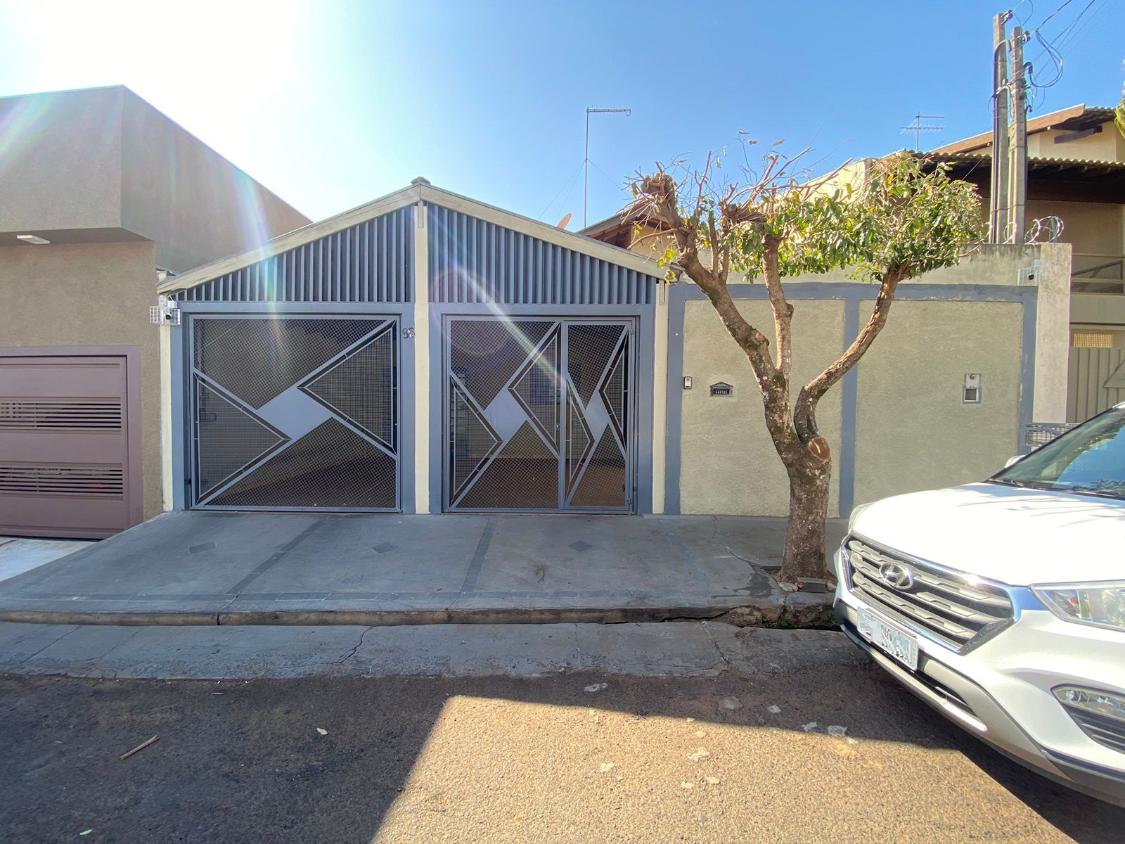 Casa, 3 quartos, 122 m² - Foto 1