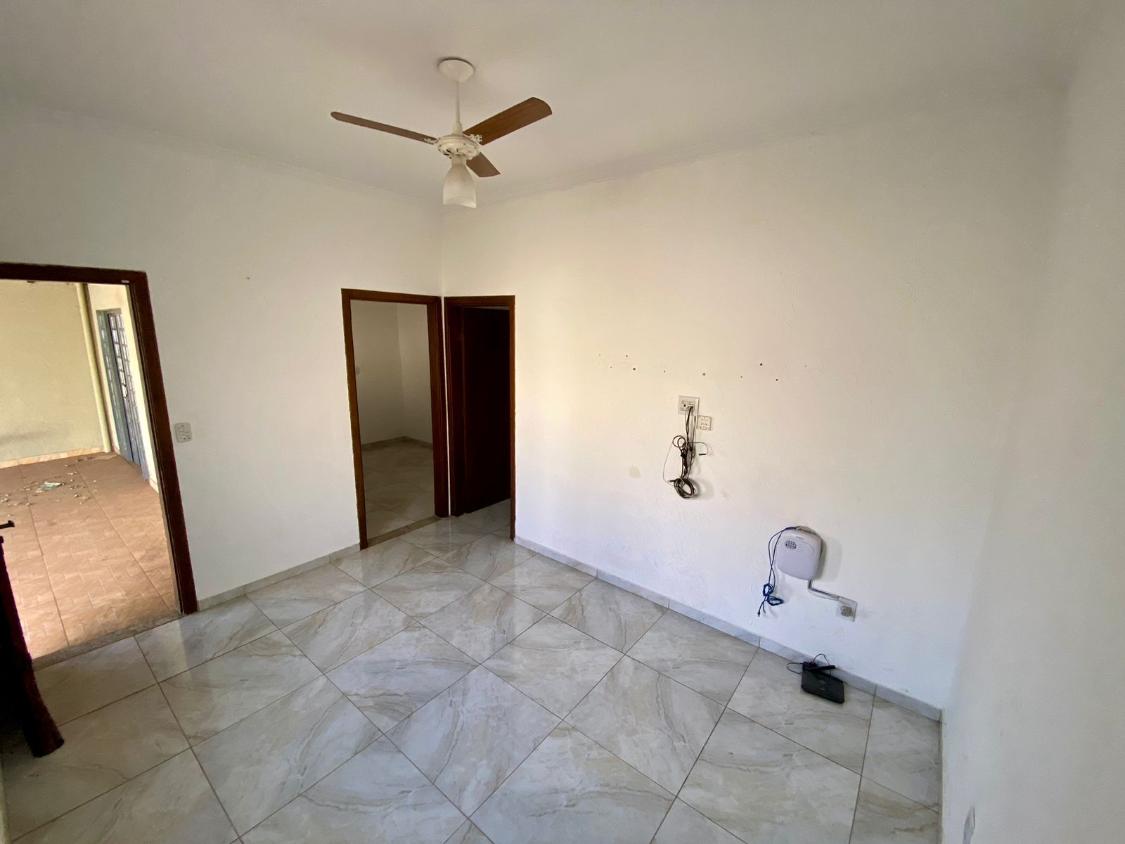 Casa, 3 quartos, 122 m² - Foto 3