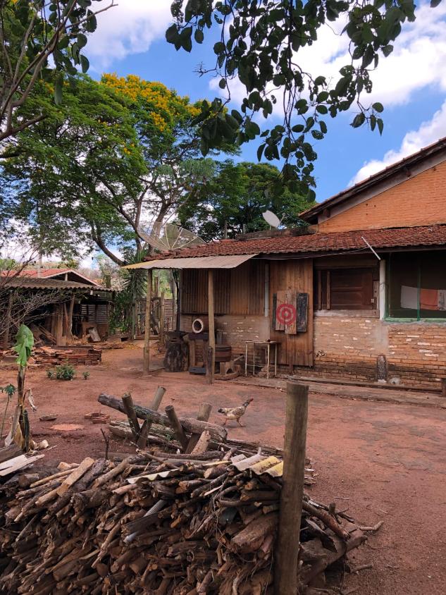 Casa à venda com 4 quartos, 315m² - Foto 2