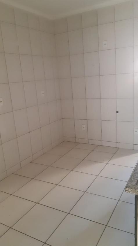 Casa à venda com 2 quartos, 70m² - Foto 13