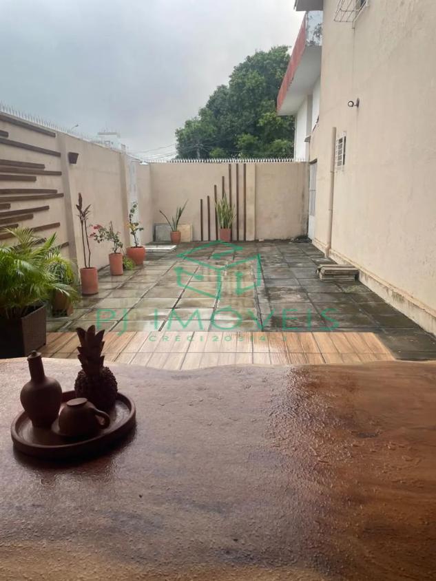 Casa à venda com 4 quartos, 110m² - Foto 19